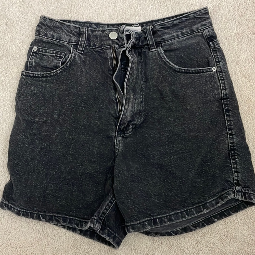 Zara High Rise Mom Fit Jean Shorts
